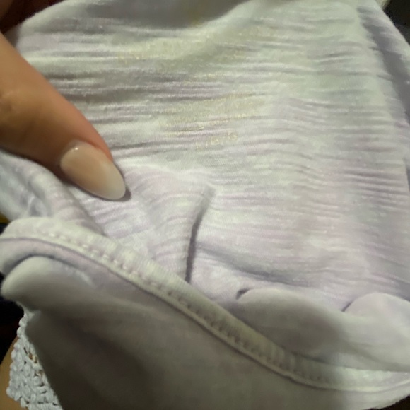 American Eagle Crop Top - Picture 3 of 3